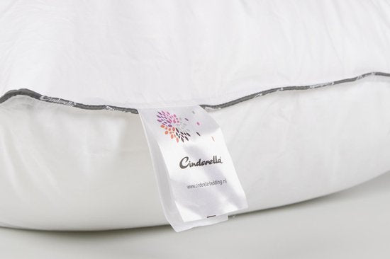 Cinderella Classic Hoofdkussen - Slaapkussen - Ideaal voor Zijslapers - 60x70 - Zacht