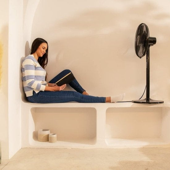 Cecotec 05875, Huishoudelijke ventilator met bladen, Zwart, Vloer, Tafel, 60°, Knoppen, 7 uur