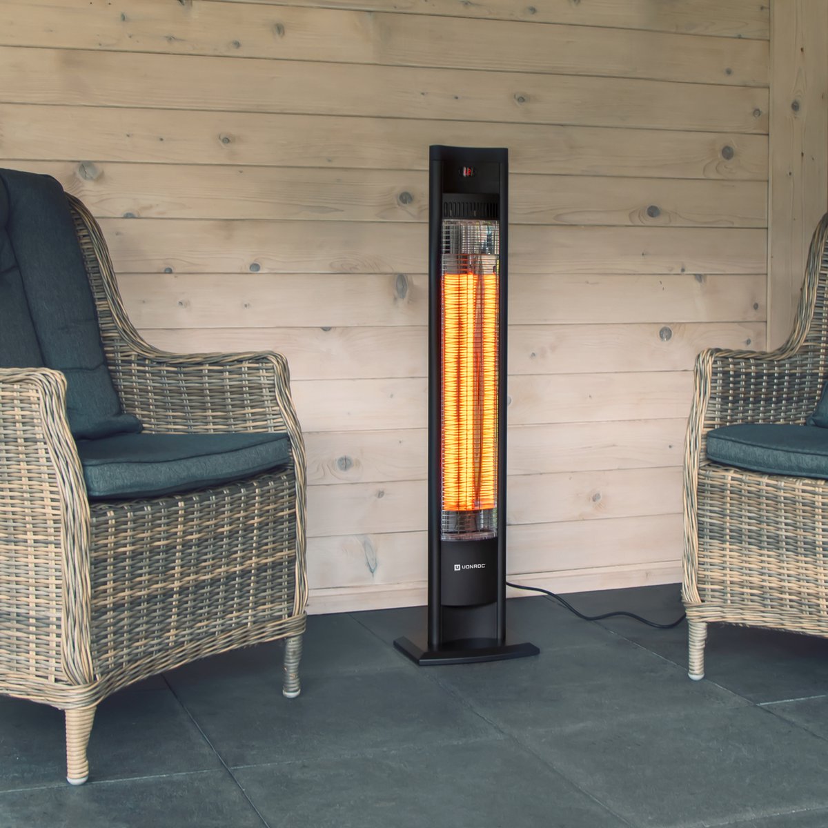 VONROC Terrasverwarmer – 2 Warmtestanden – 2000 W – 117 x 27 x 17 cm – Zwart