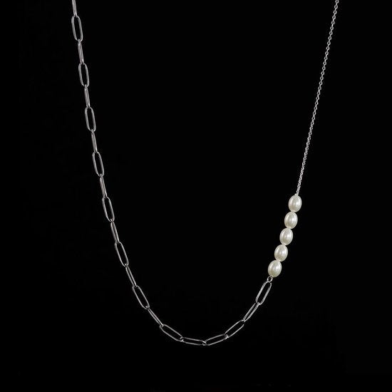 Laura Ferini Dames Ketting Perla – Zilverkleurige Asymmetrische Schakelketting met Parels – 18K Witgoud Verguld Collier – Elegante Halsketting