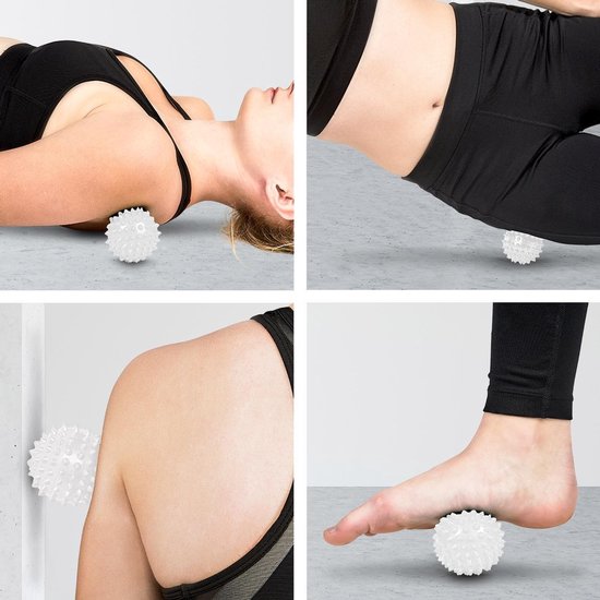 LifeGoods Spijkermat met Kussen - Shakti Mat - Acupressuur Mat - Spijkerbed - Massage Mat - Voor Pijnverlichting, Spierherstel, Stressverlichting en Meer - Incl. 2x Triggerpoint Bal - 60x40x2cm - Zwart
