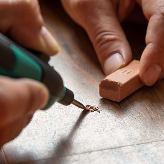 VONROC Reparatieset voor laminaat & hout – Incl. 11 mengbare kleuren en batterijen