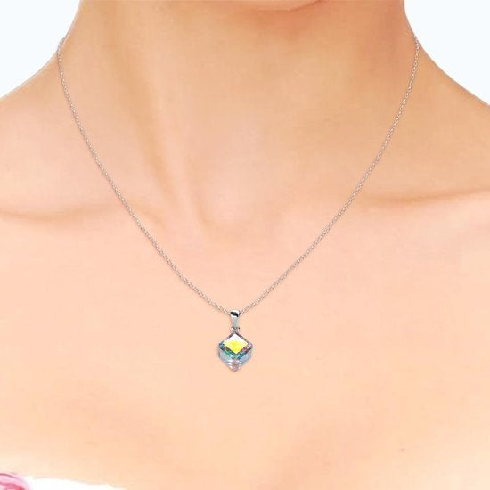 Yolora Dames Ketting met Hanger en Kalpa Camaka Kristal - Zilver kleurig - 18K Witgoud Verguld - Cadeauverpakking