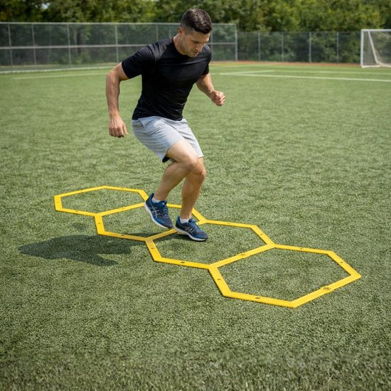 Umbro Agility Hoepels - 57,5 CM - Agility Set - 6 Hexagons incl. Verbindingsstukken - Voetbal Trainingsmateriaal - Speed Ladder - Geel