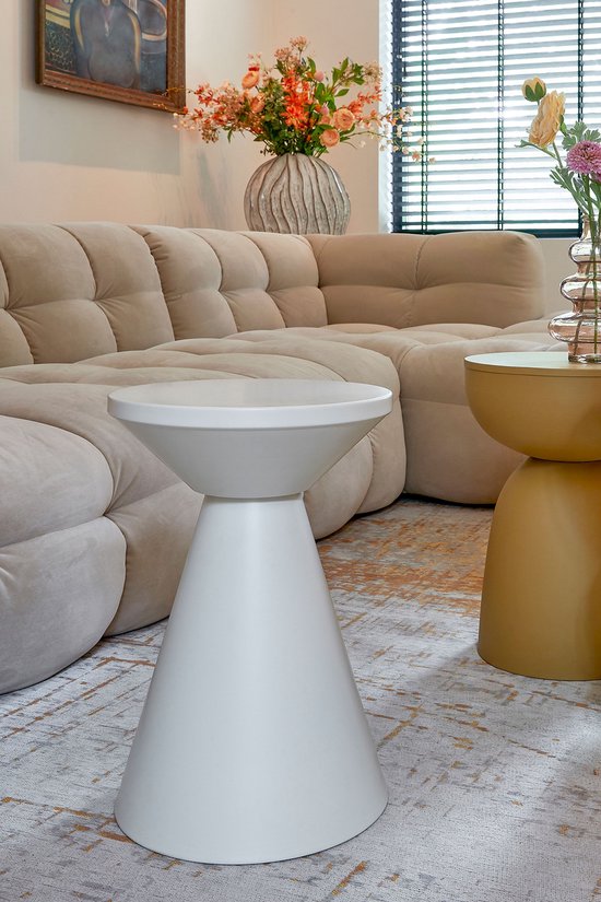 Mica Decorations Jim Bijzettafel - Bijzettafel Rond H45 x Ø31 cm - Ijzeren Tafeltje voor Woonkamer of Slaapkamer - Plantentafeltje - Nachtkastje Industrieel - Off White