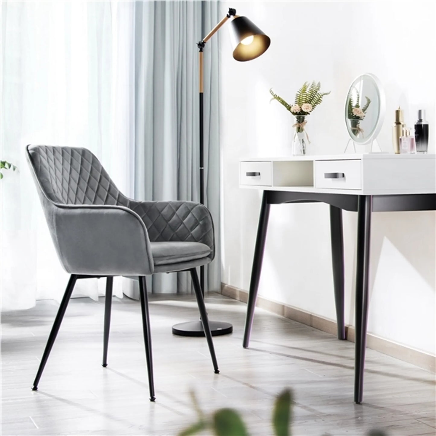 Yaheetech Eetkamerstoelen Set van 2 - Lichtgrijs - Fluweel - Met Armleuningen - 120 kg - 57,5 x 58 x 86,5 cm