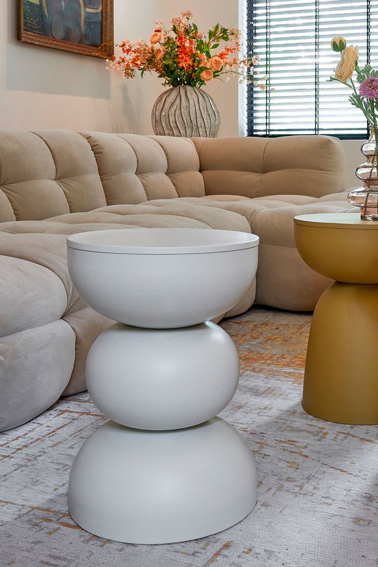 Mica Decorations Luna Bijzettafel - Salontafel Rond voor de Woonkamer - Nachtkastje van Stevig IJzer voor de Slaapkamer - Rond Tafeltje voor Planten en Binnen - H46 x Ø32 cm - Off-white