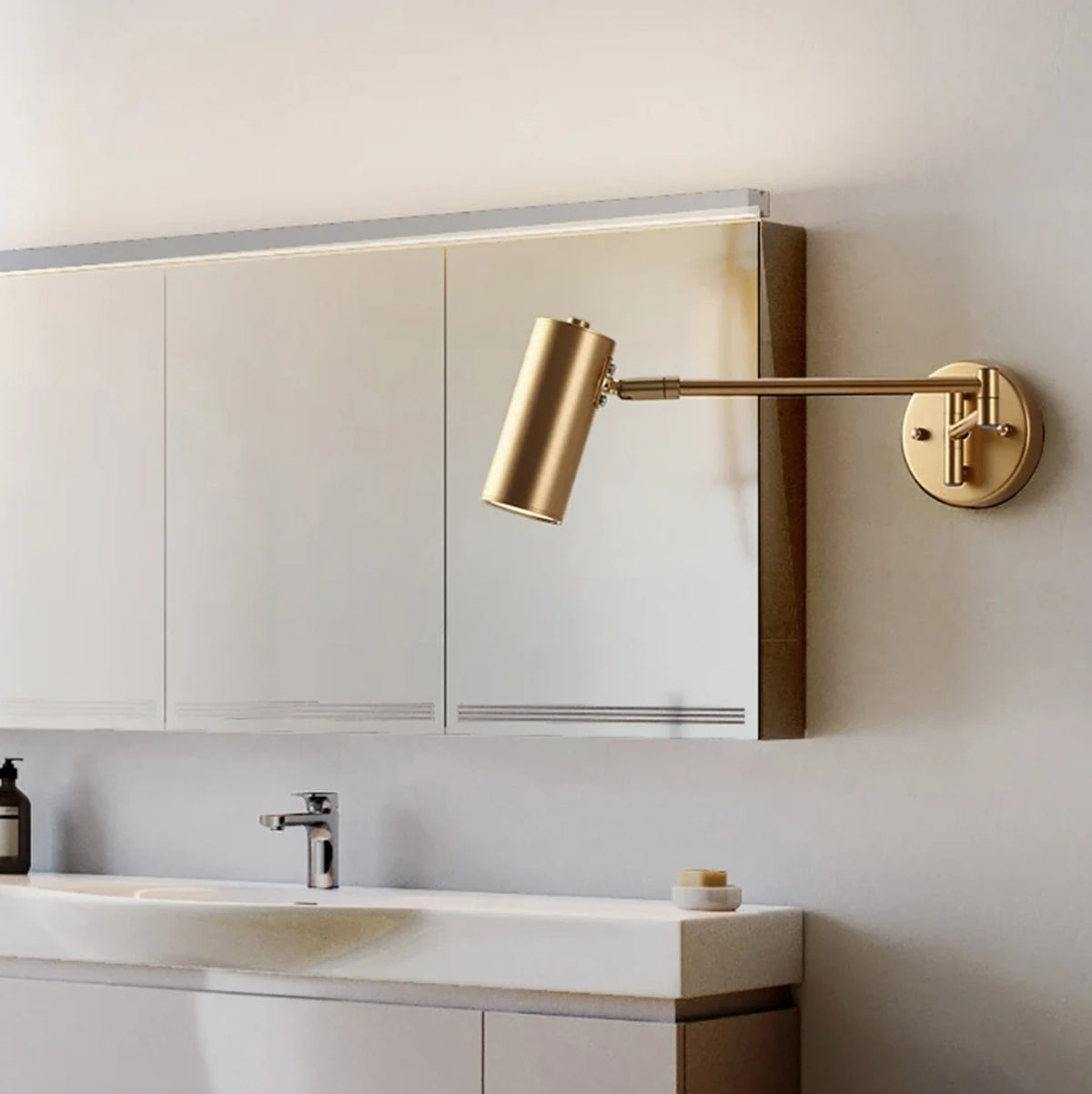 Homary verstelbare zwenkarm-wandlamp - Goud & zwart - Bereik tot 60 cm