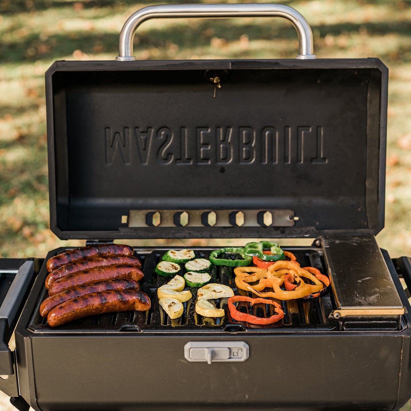 Masterbuilt Draagbare Digitale Houtskool Smoker & Grill met Onderstel – Zwart – 60 x 43 x 45 cm