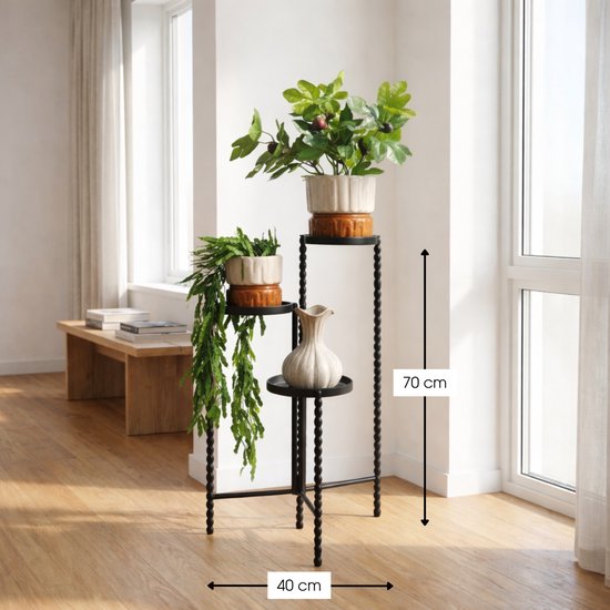 Mica Decorations Salvo Plantenrek - Plantenstandaard voor Kamerplanten - Plantentafeltje voor Binnen - Plantenonderzetter met Drie Plateaus - 40 x 40 x 70 cm - IJzer - Zwart