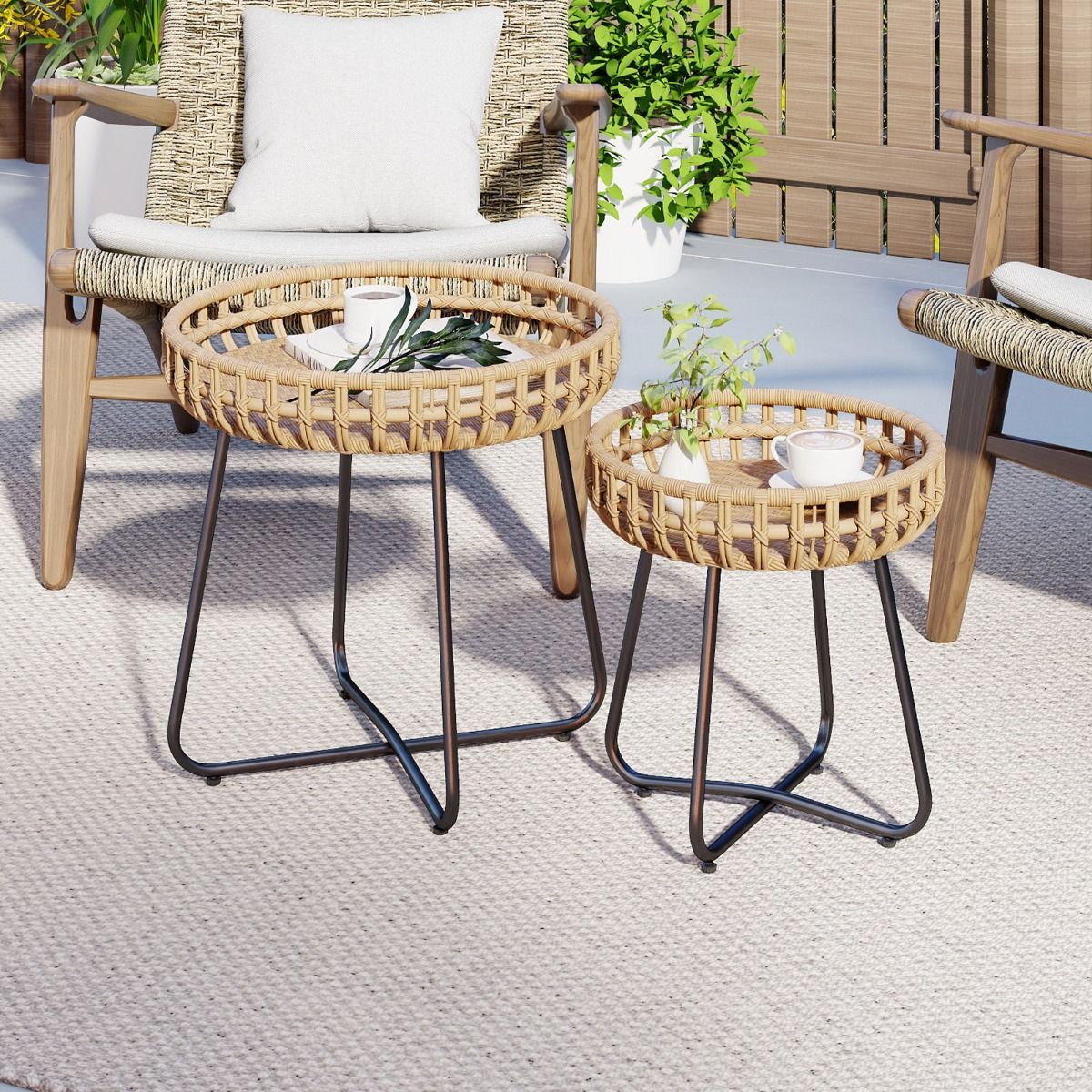 Coast Set van 2 Ronde Salontafels - Handgeweven rotan - Metalen onderstel - Bruin en zwart