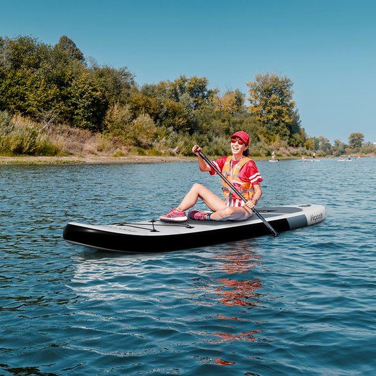 LifeGoods SUP Board Allround Compact - Met Zitje - 100 KG Draagkracht - 300 x 76 cm - Opblaasbaar - Compleet SUP pakket - Zwart/Wit