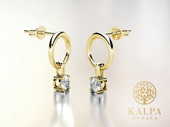 Yolora Dames Oorbellen met Kalpa Camaka Kristallen - Goudkleurig - 18K Geelgoud Verguld - Vrouwen Oorhangers Goud - Oorknoppen - Sieraden - Luxe Giftbox - Geschenkdoos - Cadeau doos - Exclusieve Geschenkverpakking - Mooie Cadeauverpakking