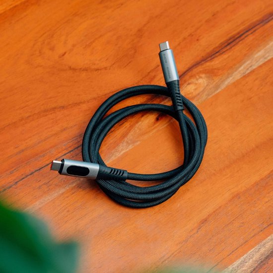 Verbatim Sync & Charge Kabel Usb-C Naar Usb-C 40Gb/S 240W Voor Telefoons