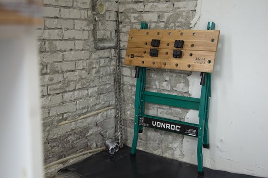 VONROC Werkbank – Voorzien van bamboe werkblad – Opvouwbaar & belastbaar tot 150kg