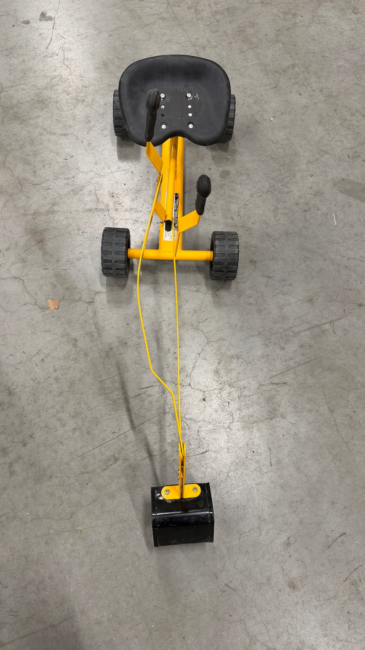Coast Graafmachine voor kinderen - 360° draaibare zitting - Metalen frame - Geel
