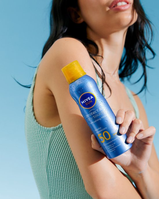 NIVEA SUN Protect & Dry Touch Vernevelende Zonnebrand Spray - SPF50 - Sport Zonnespray - Waterproof - UVA/UVB - 200ml