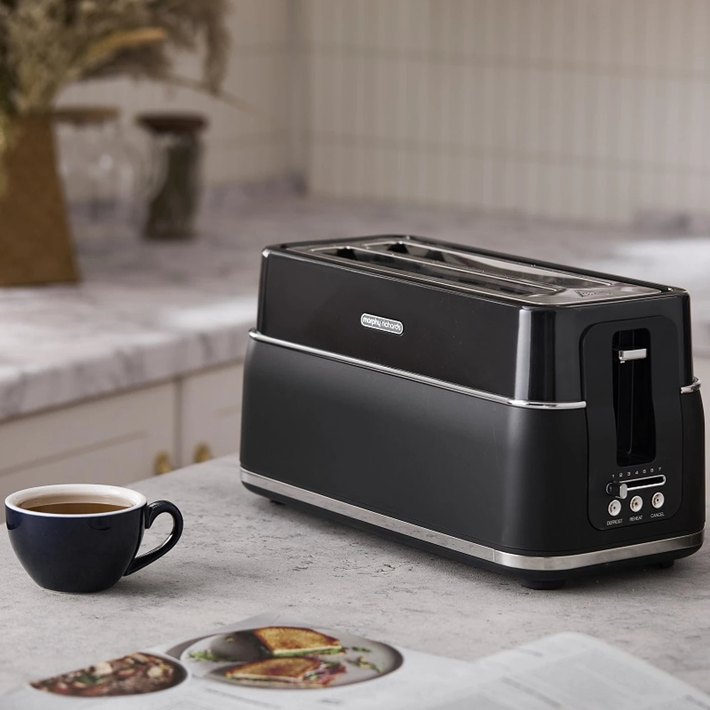 Morphy Richards Signature Broodrooster voor 4 Sneetjes - Extra Lange Sleuven - 1800W - 40 x 20 x 20 cm - Zwart
