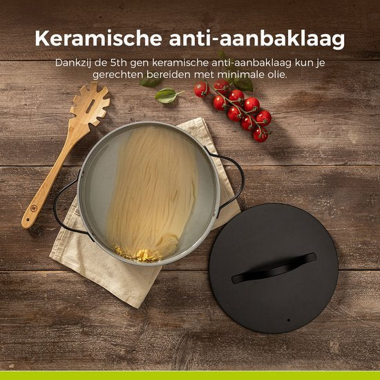 BE Living Essential Braadpan met Deksel - Ø 24 cm - Kookpan - Keramisch - PFAS vrij - Inductie - Zwart