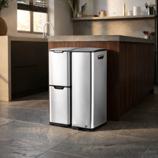 Bayt Prullenbak - Prullenbak 60 Liter - Vuilnisbak 60 Liter - Pedaalemmer 60 Liter - Prullenbak Afvalscheiding - Prullenbak 3 Vakken - Afvalbak - RVS - Zilver