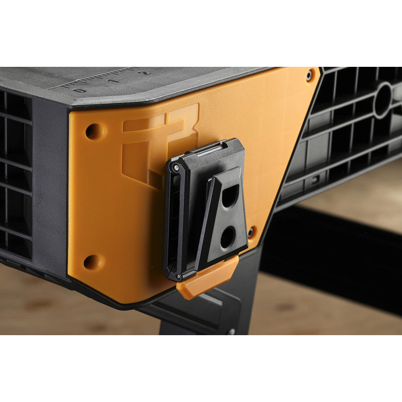 ToughBuilt QuickSet Werkbank WB-700 – Snel inklapbaar – 855 × 787 × 603 mm – Zwart