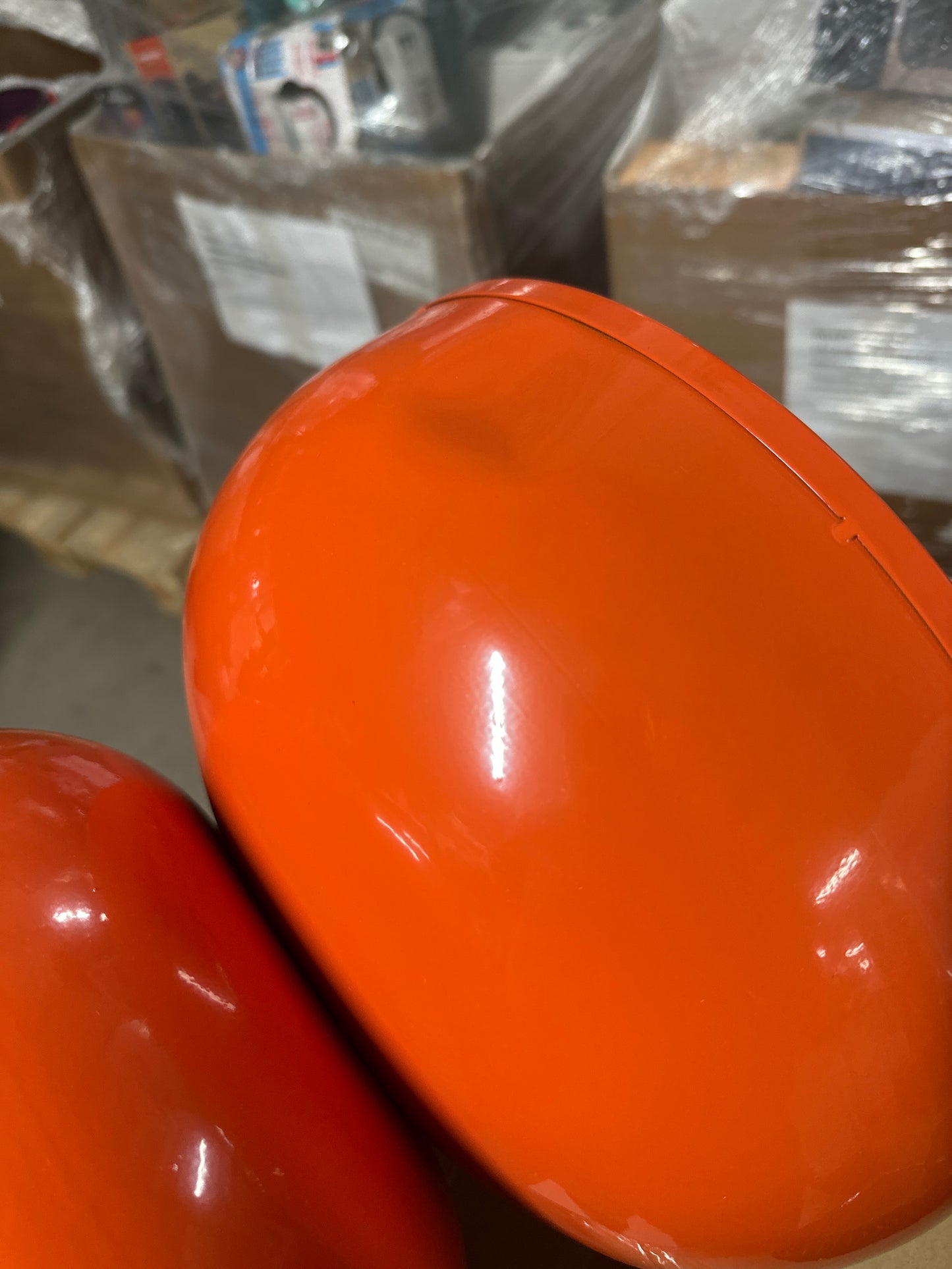 Mica Decorations Luna Tafel - Bijzettafel met Open Rond Design van Stevig IJzer - Salontafel Minimalistisch Voor Binnen - Nachtkastje Voor Kleine Ruimtes - H46 x Ø32 cm - Oranje