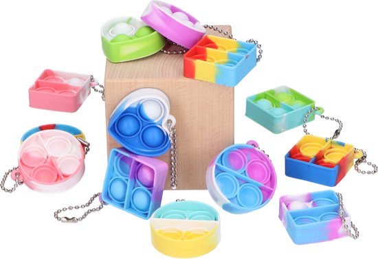 Partizzle 24x Pop It Fidget Toys Sleutelhangers Pakket - Popit Uitdeelcadeautjes Hart - Grabbelton Traktatie Cadeautjes - Voor Kinderen