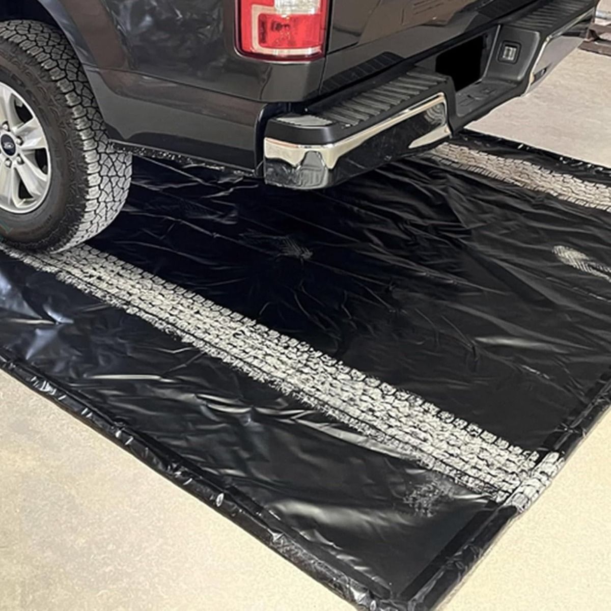 Coast Garage Olie Opvangmat Auto – 550 x 240 cm – Zwart – Antislip & Waterdicht – Met Verhoogde Rand