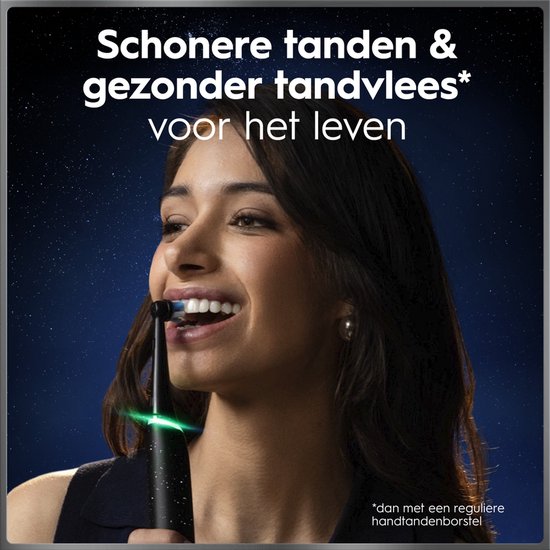 Oral-B iO 10 Elektrische Tandenborstel - Zwart - inclusief Oplaadreisetui en Opzetborstelhouder