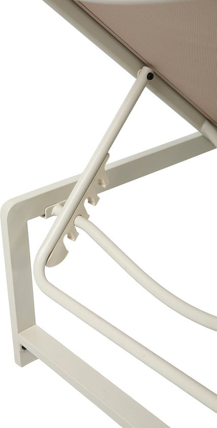 AXI Zane Ligbed Beige/bruin – Gepoedercoat stalen frame – Rugleuning met 5 standen – Textileen liggedeelte – 173x62 cm