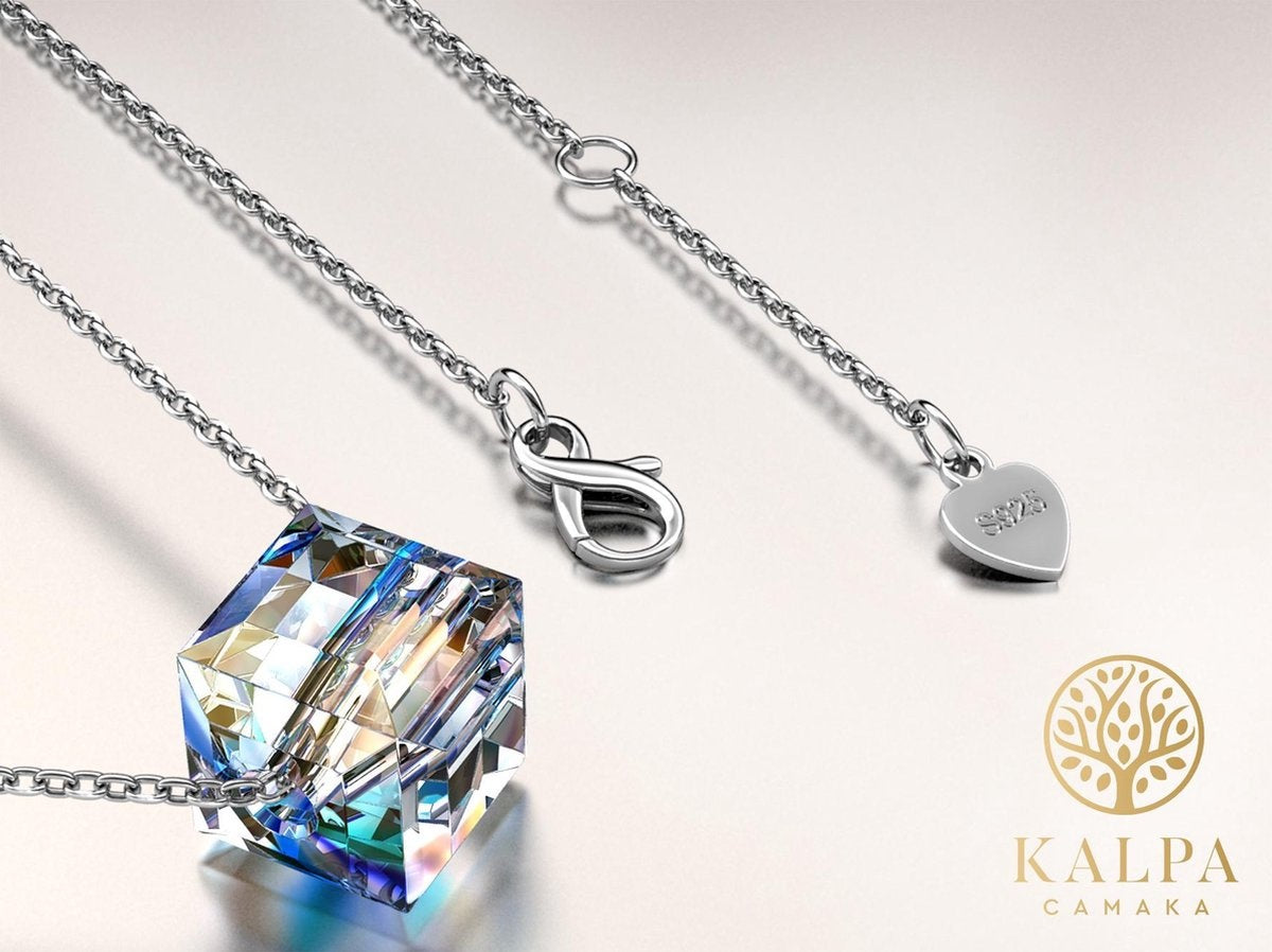 Yolora Dames Ketting met Kalpa Camaka Kristal Hanger - Zilver kleurig - 18K Witgoud Verguld - Cadeauverpakking - Moederdag Cadeautje