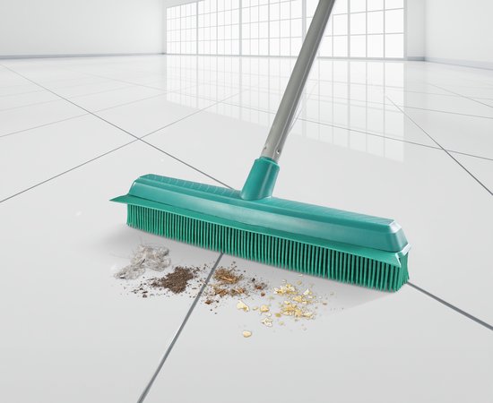 Leifheit Classic Suprabezem - rubberen bezem met telescoopsteel - 80-140 cm steellengte - 35 cm veegbreedte