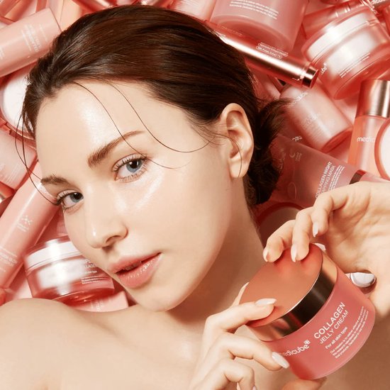 Medicube - Collagen Jelly Cream - 110 ml - Alle Huidtypes - Hydraterend - Verzorgend - Gezichtsverzorging - Korean Skincare