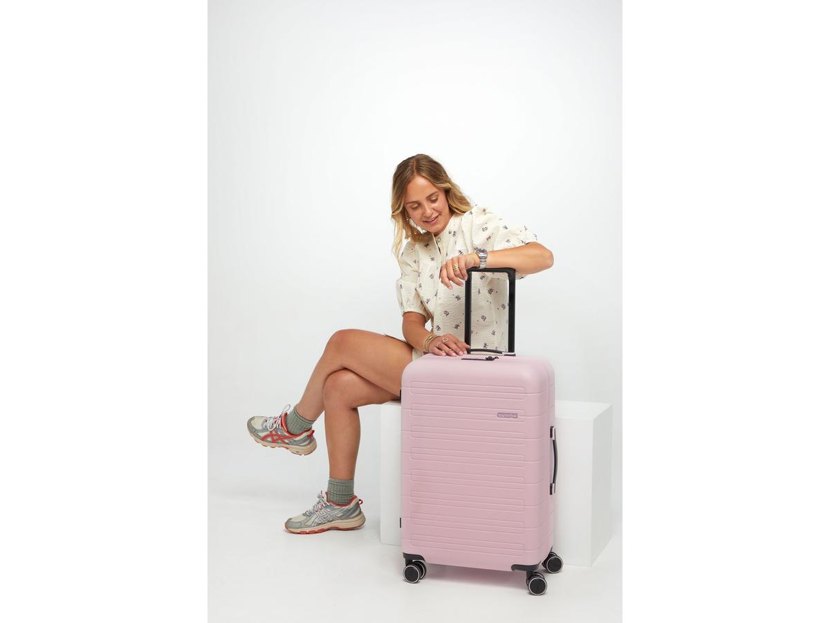 American Tourister Novastream Spinner Trolley - Uitbreidbaar - TSA Slot - maat 67 cm - Dark Slate