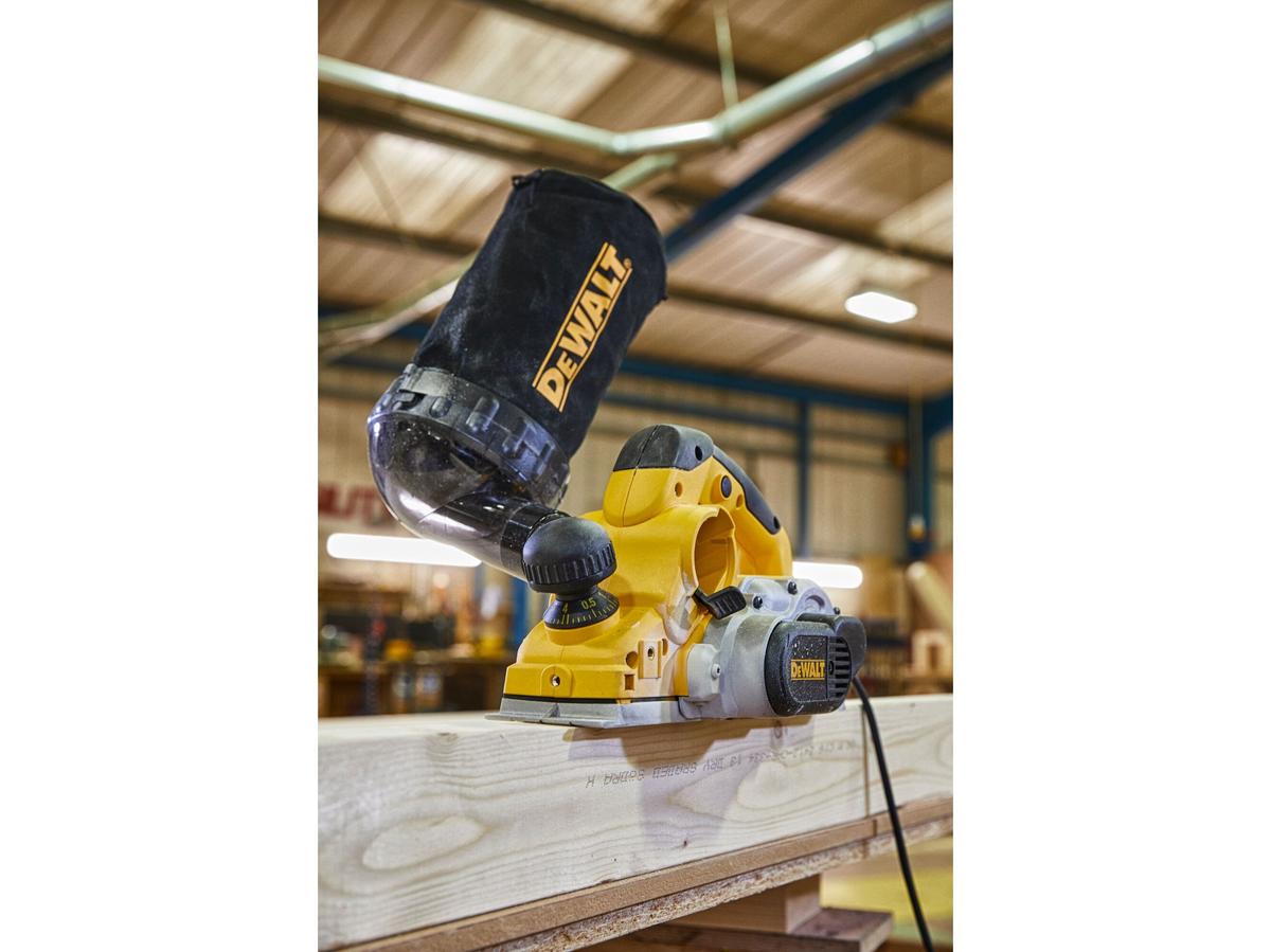 DeWalt Schaafmachine - 4 mm Schaafdiepte - 1050 W - Geel/Zwart
