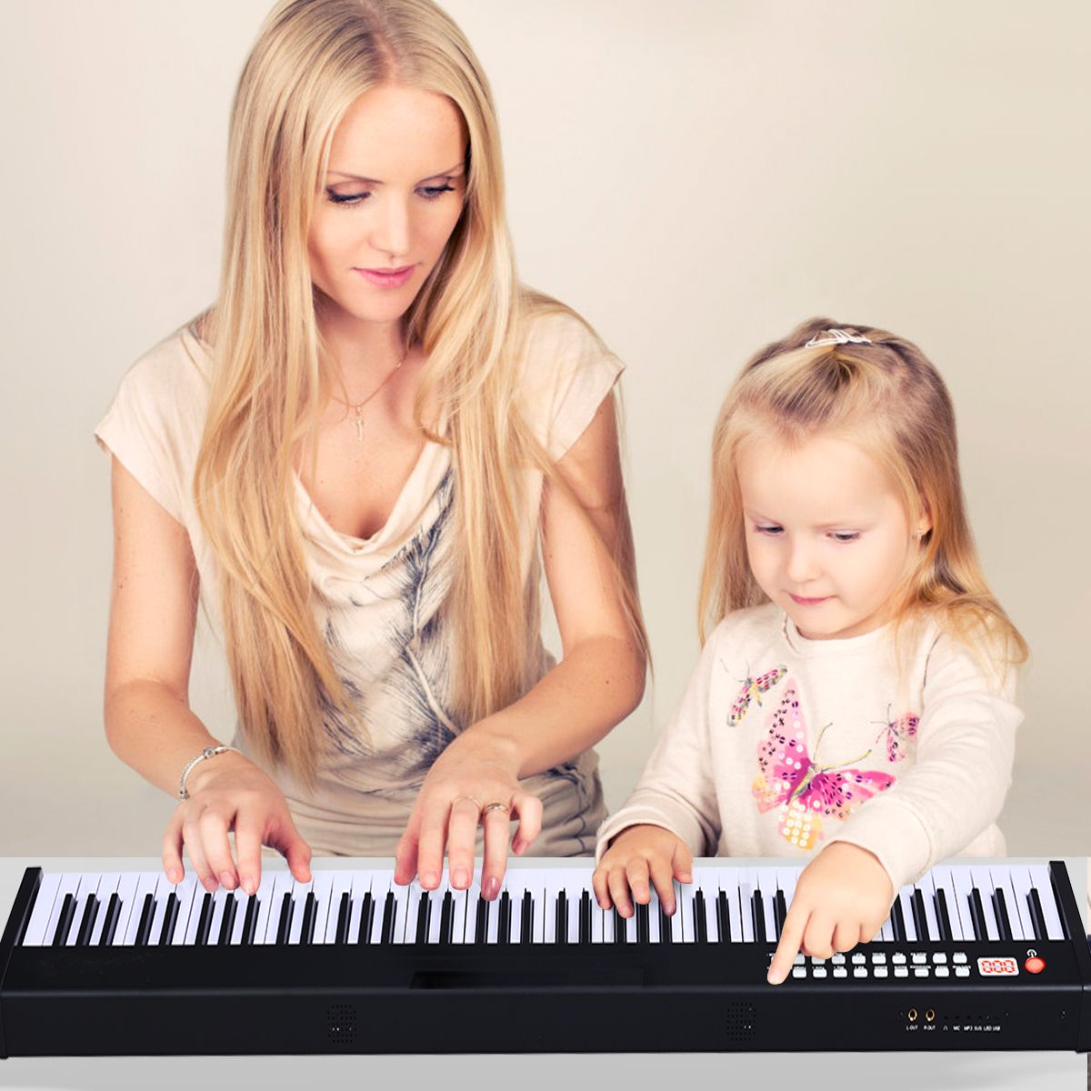 Coast 88 Toetsen Digitale Piano voor Kinderen en Volwassenen – 127×21,5×6,5 cm – Zwart/Wit – Inclusief Draagtas en Sustainpedaal