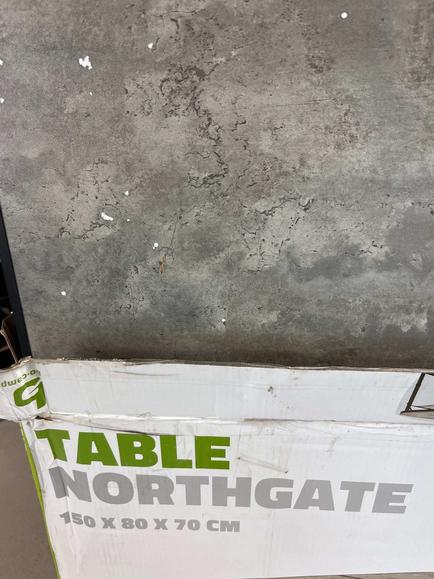 Bo-Camp - Industrial - Tafel - Northgate - Ovaal - Koffermodel - 150x80 cm