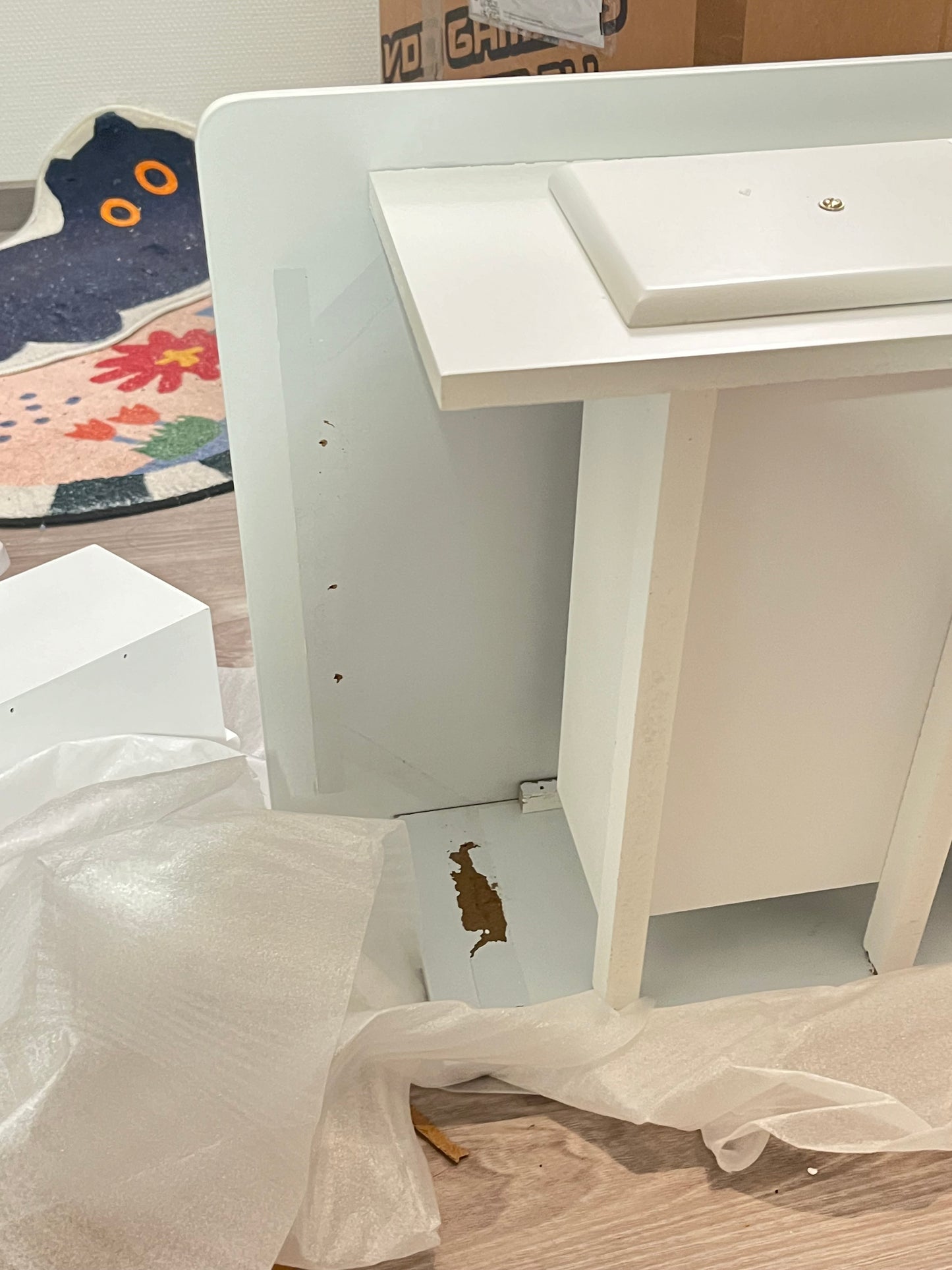 Coast Kaptafel - 360° Draaibaar - MDF - Incl. Kruk - 80 x 40 x 136 cm - Wit