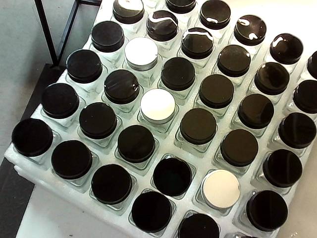 S.oud 36 Glazen Kruidenpotjes Vierkant met Deksel en Stickers - Kruidenstrooier - Kruidenglasjes - Complete set met 2 Soorten Strooideksels, Voorbedrukte Stickers en Trechter - 120 mL