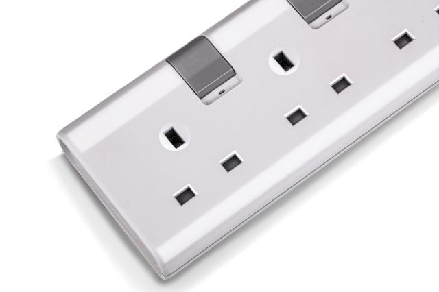 Philips Socket 230V 3 way CHP3130WB/05 - 3 pin socket - 3 M