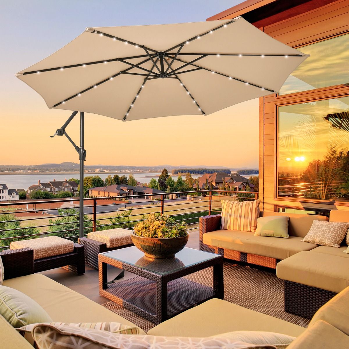 Coast Zweefparasol – Met LED Verlichting – Ø300 x 250 cm – Beige